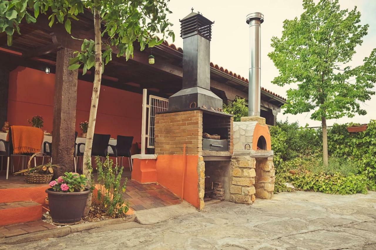 Casa Rural El Sauce. A 2,5 Km De Cuenca Capital Nohales Extérieur photo